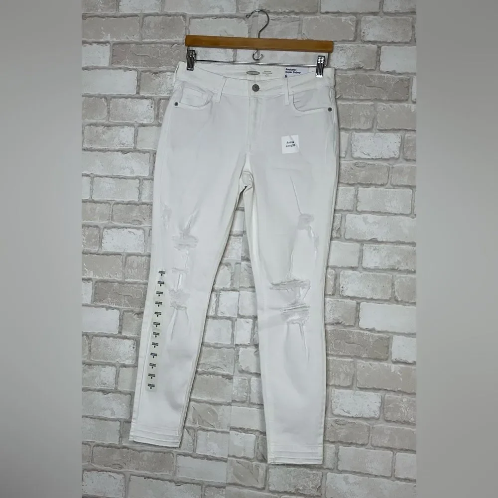 NWT Old Navy Rockstar Super Skinny Distressed Mid-rise Jeans Size 6